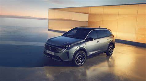 Infografika: Pojistné krytí a doplňky pro Peugeot 5008