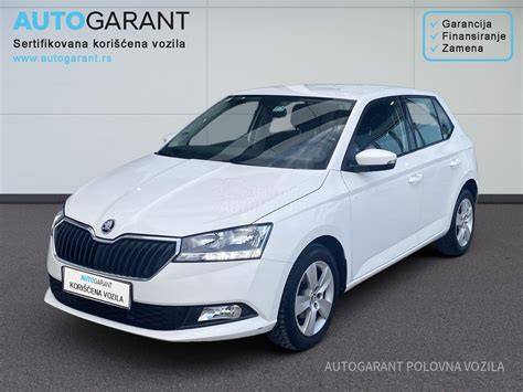 Infografika: Škoda Fabia Ambition výbava a motory