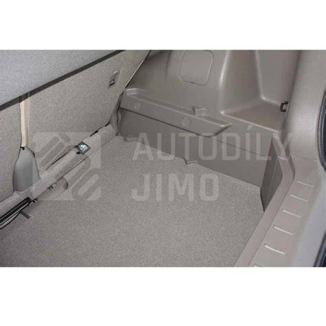 prostorný interiér a kufr Nissan Note