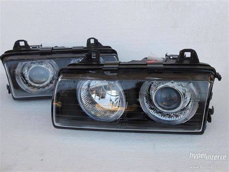 přední čirá světla BMW E36 Angel Eyes