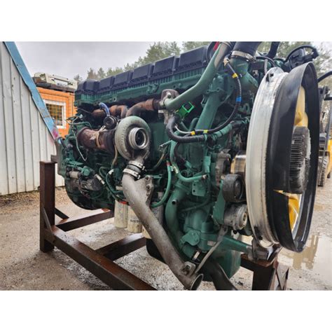 Detail motoru Volvo D13K