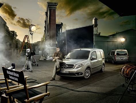 MacGyver a Mercedes Citan reklamní kampaň (ilustrační obrázek)