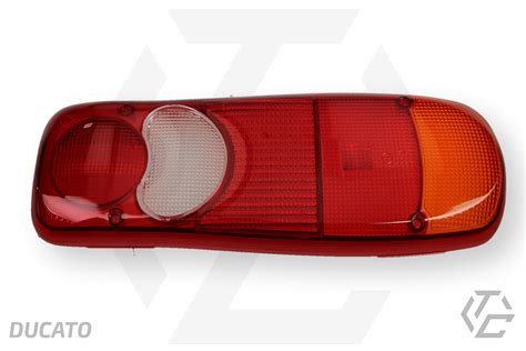 Základní vizuální znázornění zadního světla Fiat Ducato