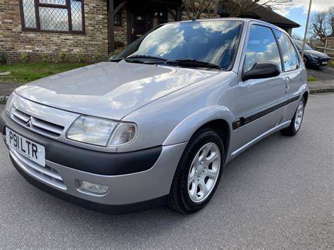 Foto Saxo VTS z faceliftu 1997