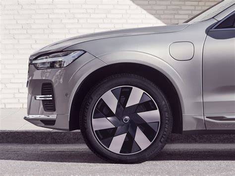 originální pneumatiky Volvo VOL