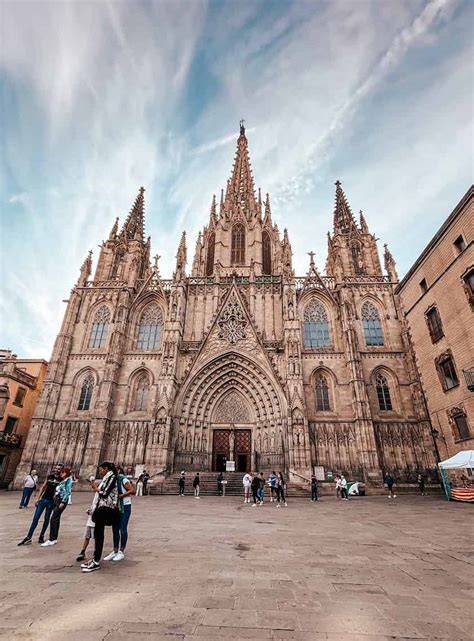 pohled na letisko Barcelona a autopůjčovny