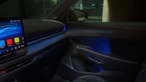Volkswagen T‑Roc interiér 12,9