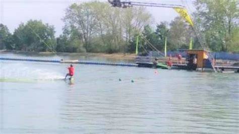 Wakepark Velký Otvický rybník wakeboarding