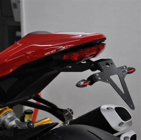 drzak SPZ Ducati Monster kompatibilita a foto