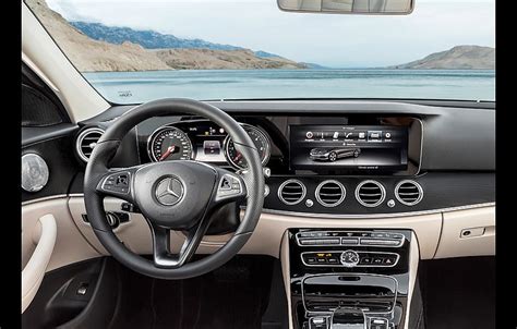 Mercedes třídy A - moderní design a interiér