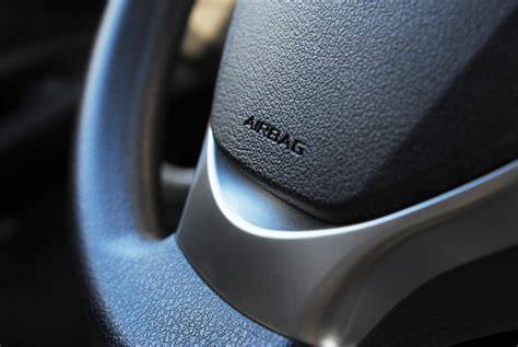 airbag rozvíjení v čase a princip