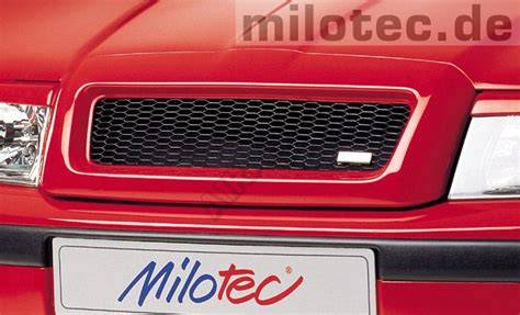milotec maska octavia 1