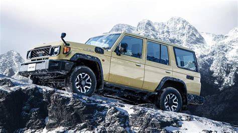 TOYOTA Land Cruiser J7 řada