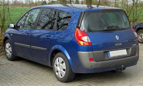 Renault Scenic II Grand Scenic interiér sedadla
