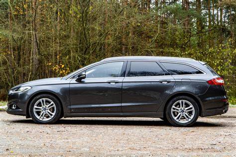Ford Mondeo Combi zavazadlový prostor a rozměry