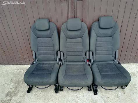 Vizualizace vnitřního prostoru Ford Galaxy III a rozložení sedadel