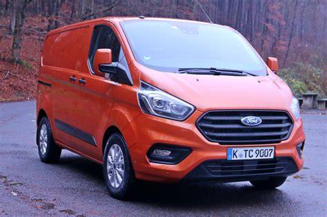 Infografika: Přehled základních asistenčních systémů Ford Focus