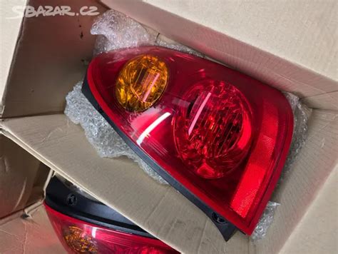 Infografika: Rychlý průvodce výměny zadního světla Nissan Primera