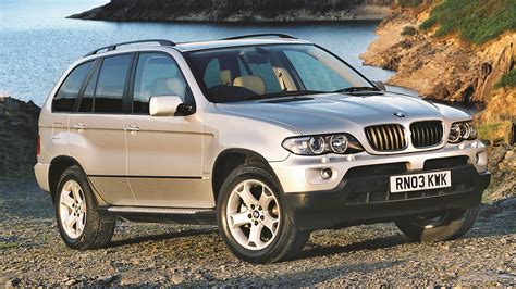 Infografika: Srovnání motorů BMW X5 E53