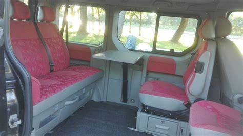rozkládací lavice Opel Vivaro Westfalia