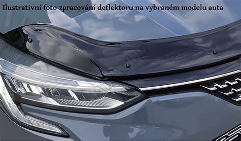 Deflektor kapoty a interiérový efekt