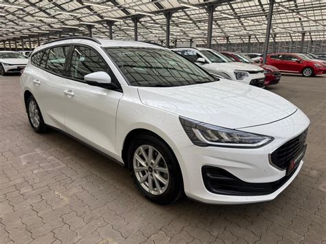 obr_ford_focus_kombi_srovnani.jpg