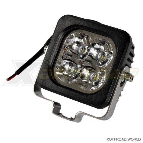 LED pracovních světel a světlometů koncept obraz