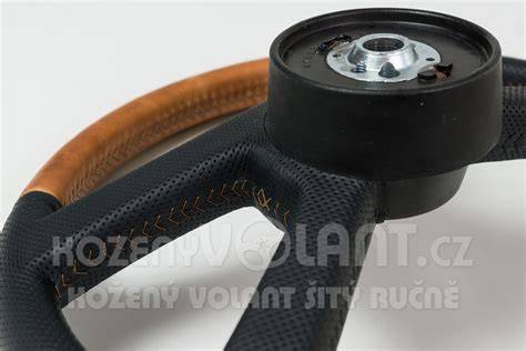Kožený volant a jeho renovace