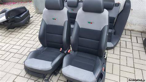 interiér octavia 2 sedačky design