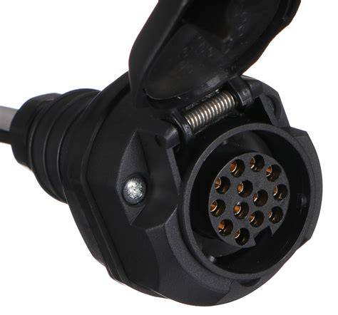 zásuvky 7pin vs 13pin