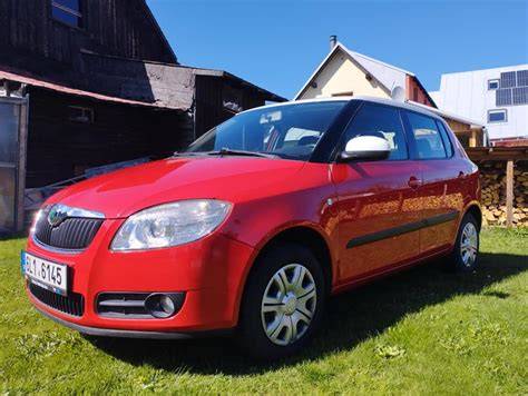 Infografika: Průběh výběru ojeté Škoda Fabia