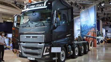 Ilustrační foto vozů Volvo různých modelů