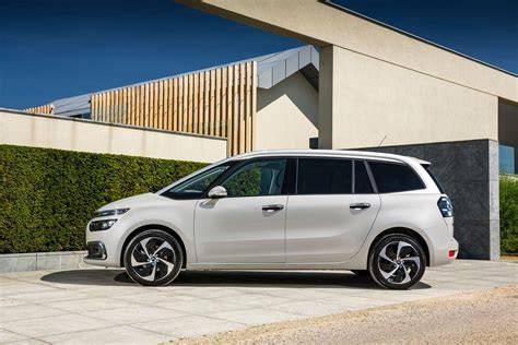 Interiérové uspořádání Citroën Grand C4 SpaceTourer