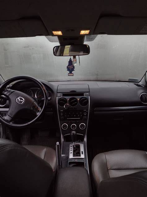 mazda6 automat interier navrh