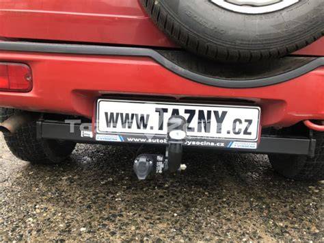 obrázky montáží před po tažné zařízení