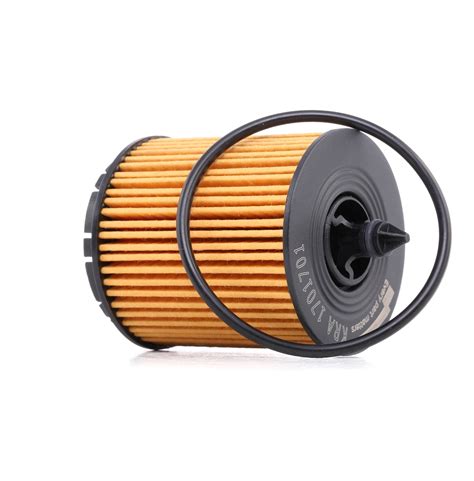 Ilustrační obrázek motorového prostoru vozu s vyznačeným místem pro olejový filtr