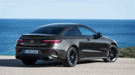 Mercedes E-Class Coupé design elements