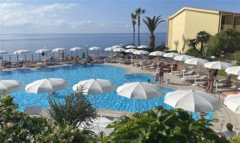 Hotel Fabio Itálie - pláž a bazén