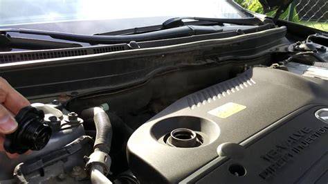 Mazda 6 pod kapotou diesel RF 2.0