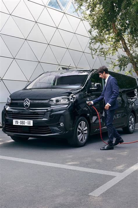Schéma bateriových konfigurací Citroën ë-SpaceTourer