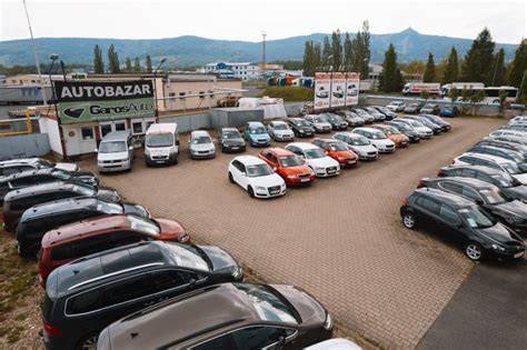 Autopojištění a autopůjčovna