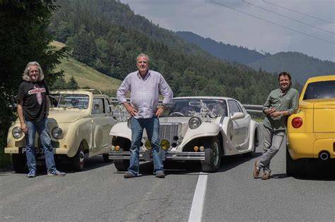 informační grafika: Grand Tour auta po světě