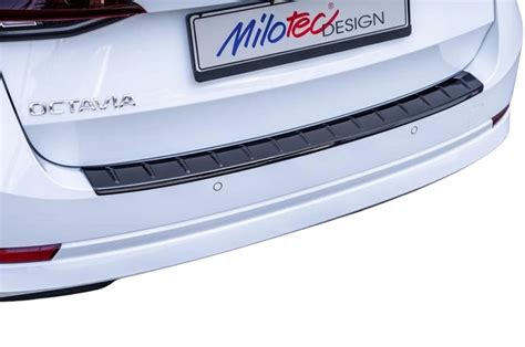 kryt prahu pátých dveří Škoda Octavia III černý