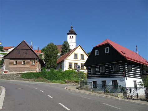 Autodíly a autobazar okolo Nové Město nad Metují