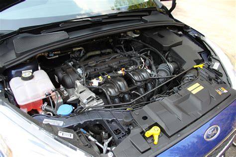 kontrola oleje Ford Focus motor