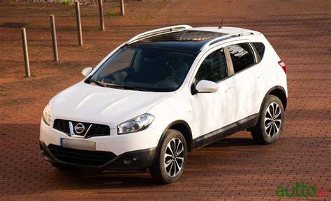 infografika o mechanizmu kliky Nissan Qashqai 2011