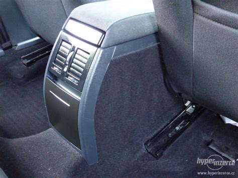 loketní opěrka jumbo box interiér Octavia II