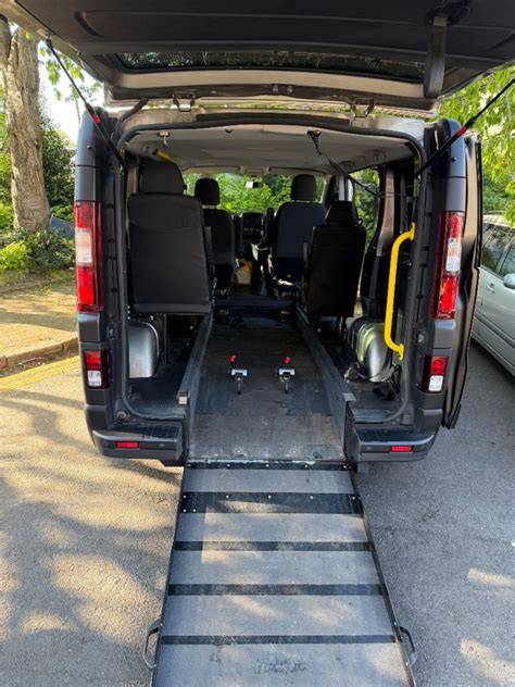 trafic veliké MPV a uspořádání sedadel