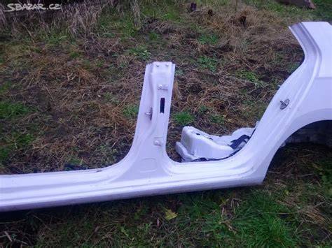 Karoserie Saxo a design přední části
