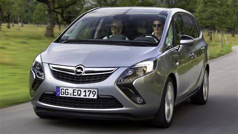 Infografika znázorňující nejčastější místa zatékání v Opel Zafira A